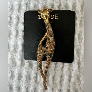 Women's Broach "NEW"